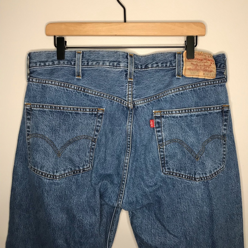 Levi's Button Fly 501 XX Straight Jeans in Medium Wash Blue 38 x 32 - Picture 7 of 12